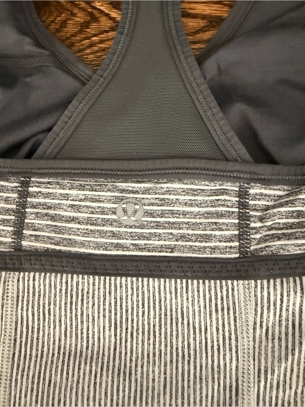Lululemon Gray Striped Commit Racerback Tank *RARE!* - Picture 4 of 5